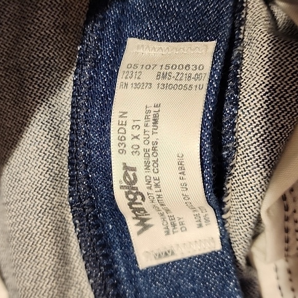 New no tags wrangle 936 jeans 30x31 - Picture 3 of 6